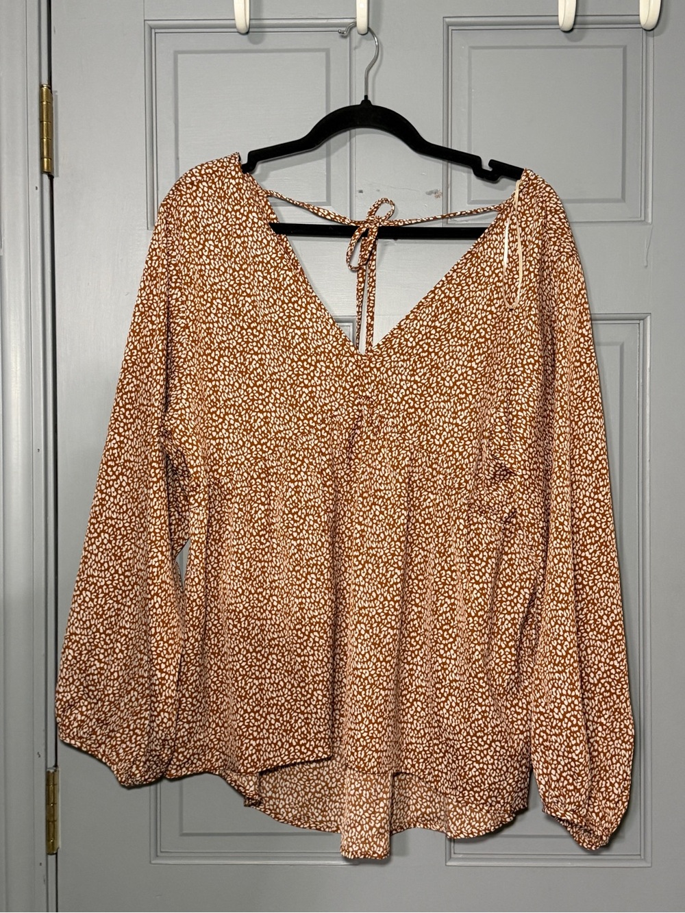 Umgee Rust and Cream Speckled V-Neck Tie-Back Tunic